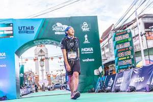 BIB: 100, 117, 5420, 160, 8054, 305134, 8051, 83296, 
                            <button type="button" onclick="openModal(21784510)" class="btn btn-primary btn-sm float-right btn-popup" data-toggle="modal" data-target=".modal-high-quality">
                        <i class="fas fa-shopping-cart"></i> Add to Cart
                    </button>
                                            <button type="button" onclick="isThisMe(21784510, true)" class="btn btn-success btn-sm float-right btn-popup btn-isme hidden" data-toggle="tooltip" data-placement="bottom" title="นี่คือรูปของคุณใช่ไหม คลิกที่นี่เพื่อเอาเข้าอัลบั้ม">
                        <i class="fas fa-plus"></i> Add to album
                    </button>
                    <button type="button" onclick="isThisMe(21784510, false)" class="btn btn-warning btn-sm float-right btn-popup btn-isnotme hidden">
                        <i class="fas fa-ban"></i> Remove from album
                    </button>